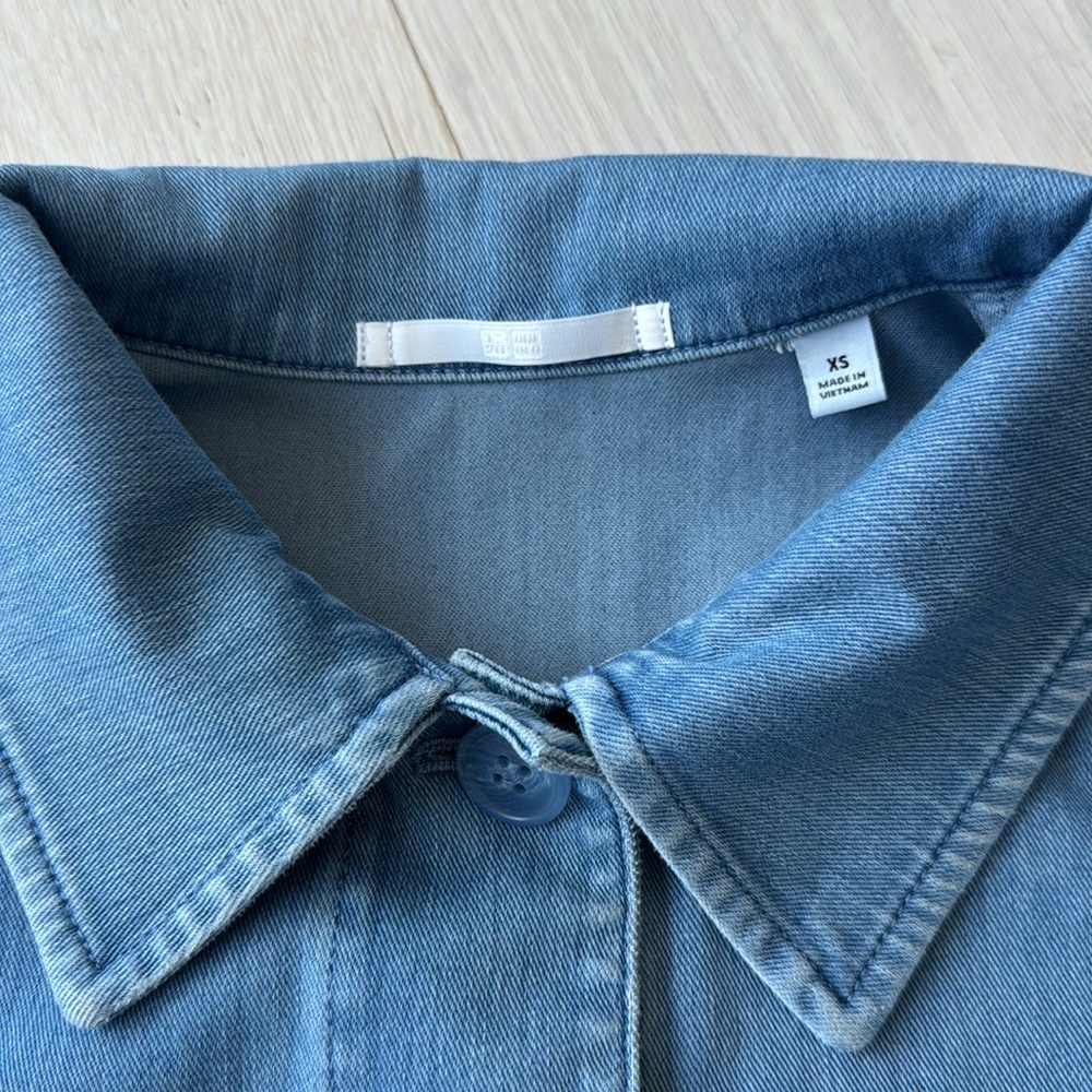 Uniqlo Blue Soft Denim Jacket - Picture 2 of 4